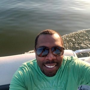 Meet your Posher, Omari